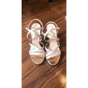 Nina mid open toes rose gold heels